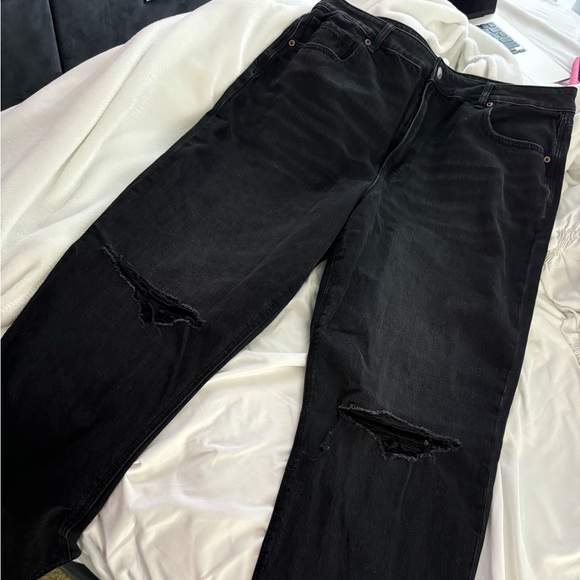 Black American Eagle high rise jeans size 14 - Picture 5 of 5